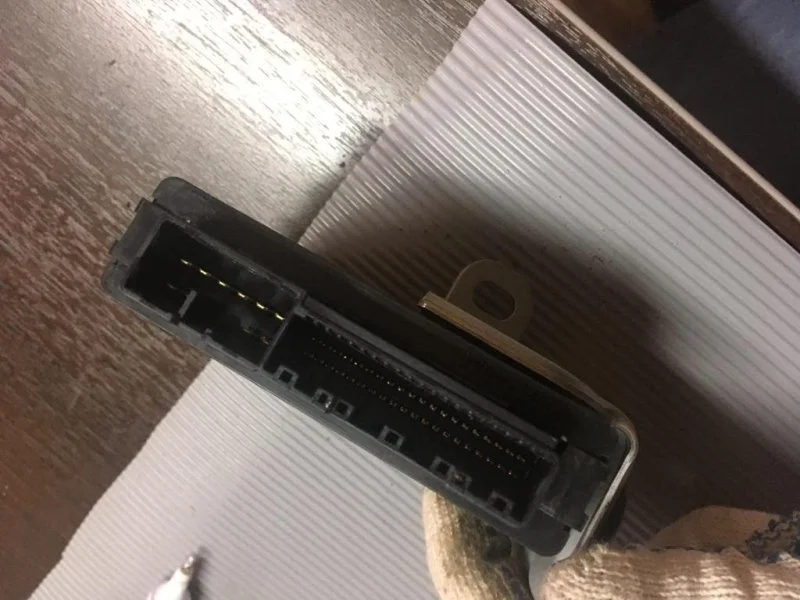 Блок управления полным приводом TOYOTA LAND CRUISER 200 8953360242