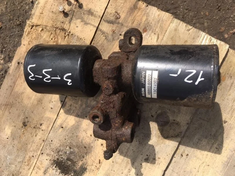 Цилиндр КДСС Toyota Land Cruiser 200 4800660023