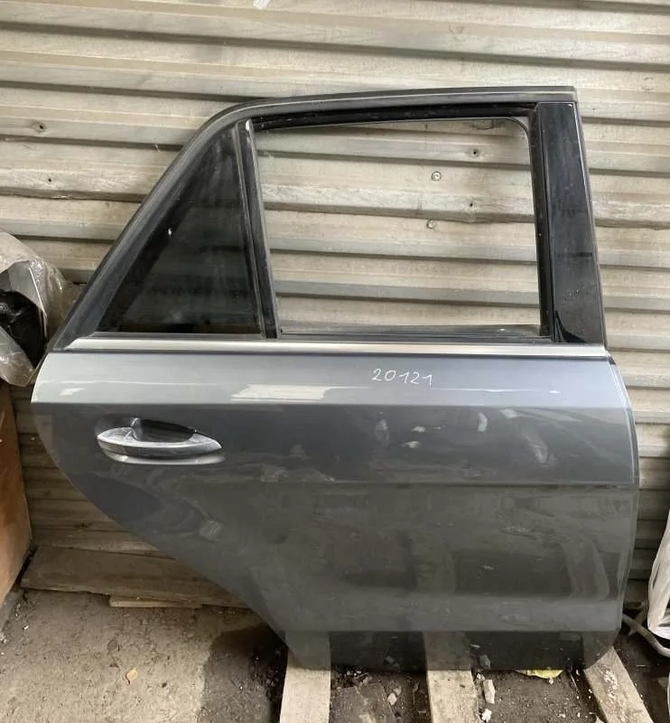 Дверь MERCEDES-BENZ 2017 A1667300205, задняя правая