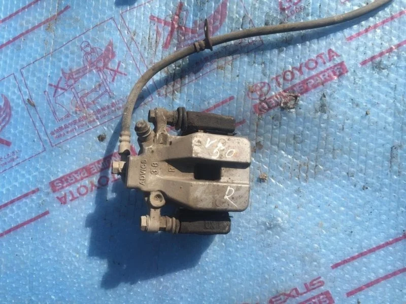 Суппорт тормозной TOYOTA Camry V50 2011> 4783033240, задний правый