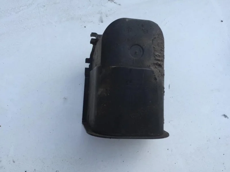 Кронштейн переднего бампера правый TOYOTA Land Cruiser (150)-Prado 2009> 2016 5214835120 2.8