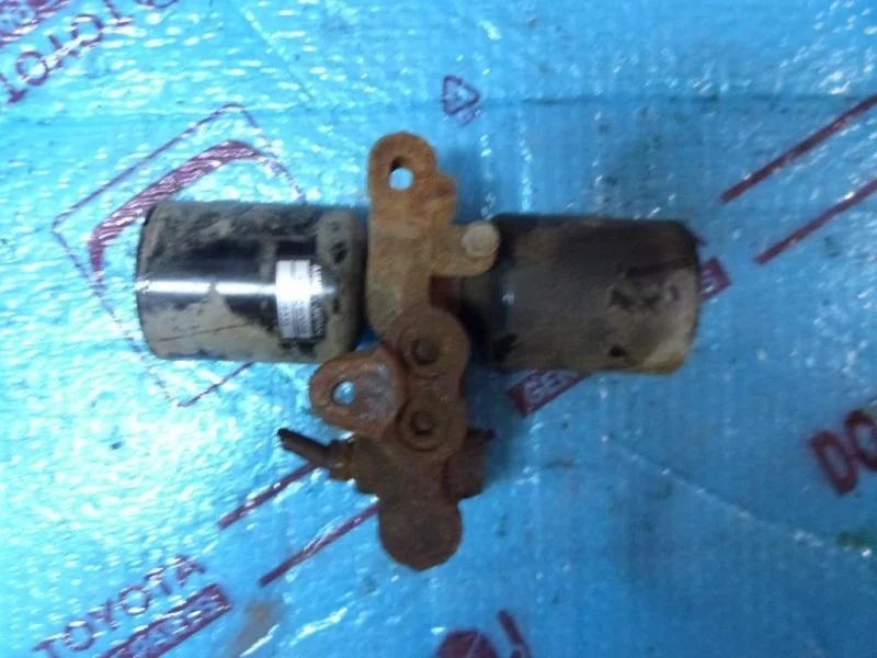 Цилиндр КДСС Toyota Land Cruiser 200 4800660022