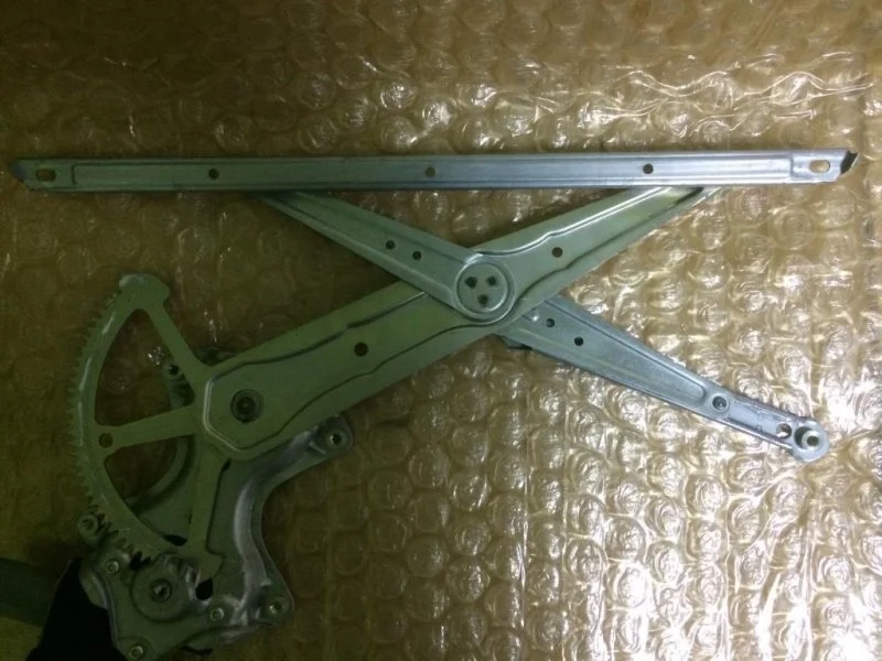 Стеклоподъемник электр. передний левый Lexus RX 350 2016> 2017 6980278010 3.5