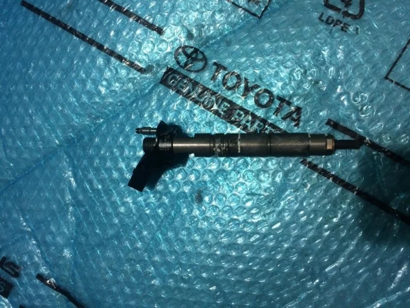 Форсунка дизельная электрическая Mercedes-Benz W166 M-Klasse (Ml/Gle) 2011> 2017 A6420701187