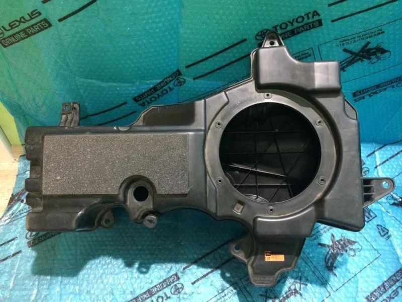 Сабвуфер TOYOTA LAND CRUISER 200 2013 861500W110 4