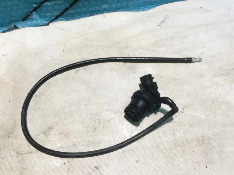 Насос омывателя TOYOTA LAND CRUISER 200 2015 8533060180 4.5