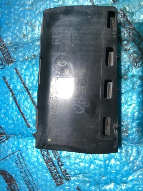 Клапан воздушный TOYOTA LAND CRUISER 200 2016 6290360091 4