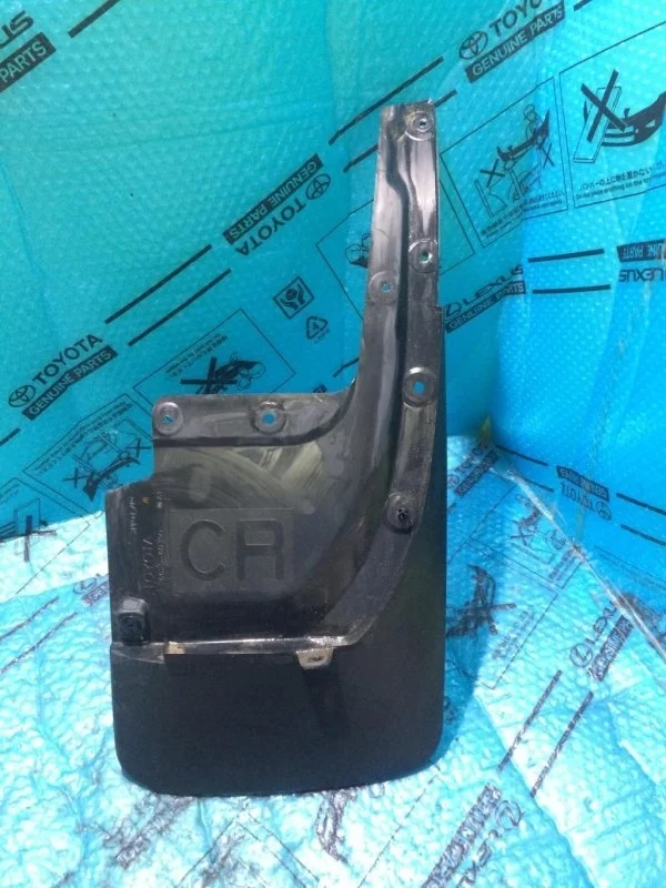 Брызговик задний правый TOYOTA LAND CRUISER 200 2018 7662560350 4.5