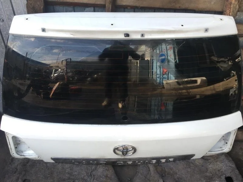 Дверь багажника верхняя TOYOTA LAND CRUISER 200 2013 6700560G60 4.5