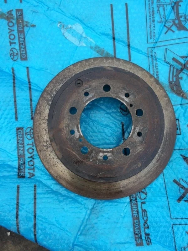 Диск тормозной задний Toyota Land Cruiser 200 2013 4243160290 4.5