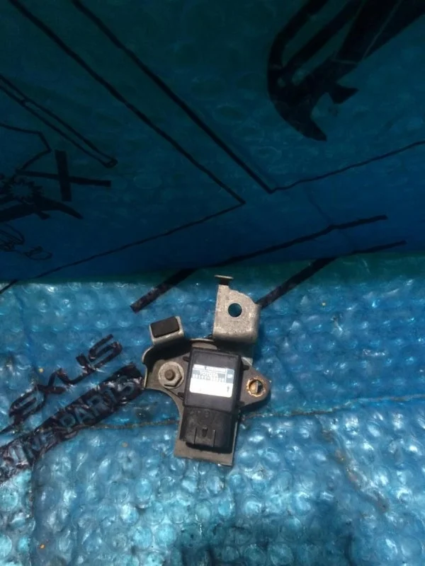 Датчик Toyota Land Cruiser 200 8919150020