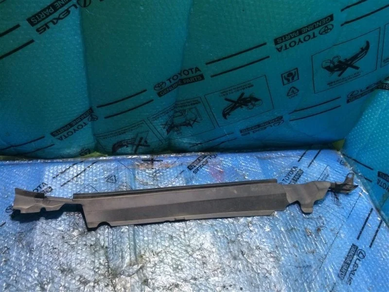 Накладка переднего крыла левого TOYOTA LAND CRUISER 200 5380660020