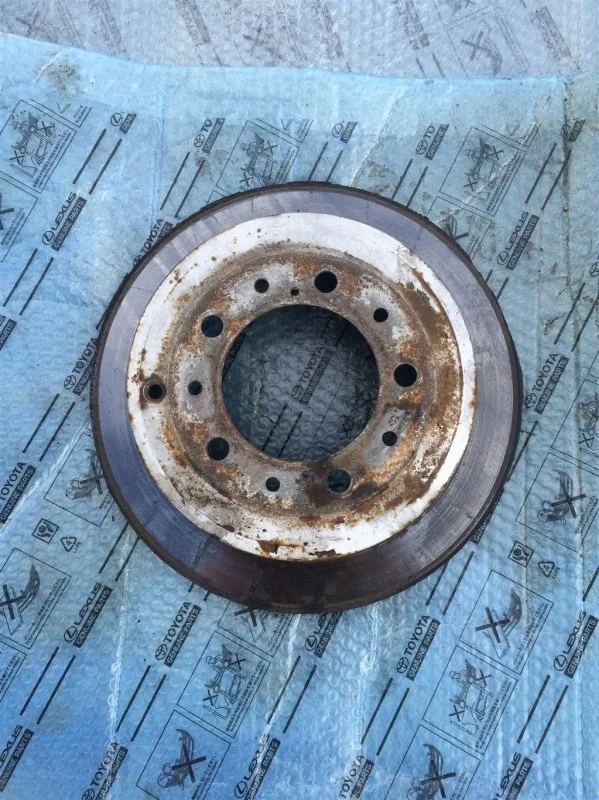 Диск тормозной задний Toyota Land Cruiser 200 4243160290