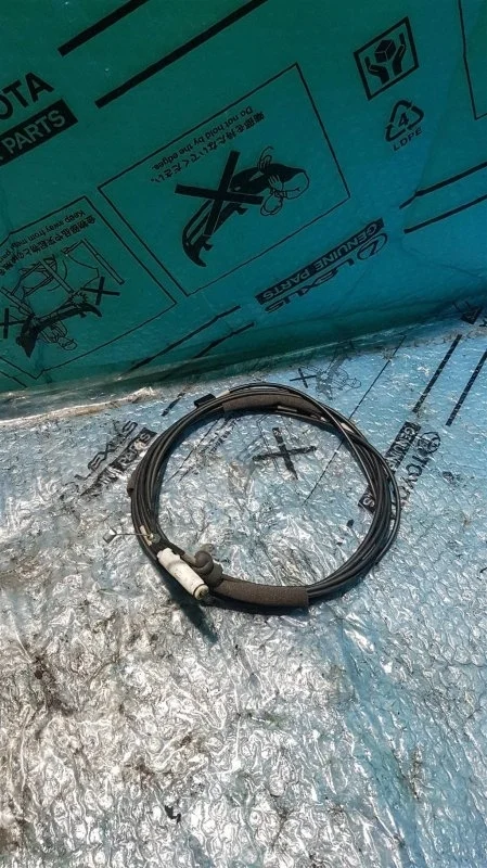 Трос лючка бензобака Toyota Land Cruiser 200 2018 7703560140 4