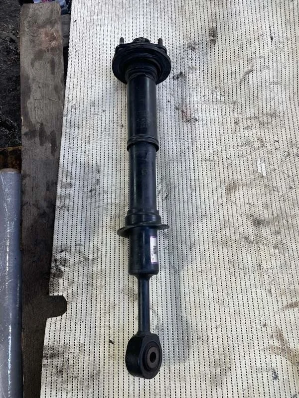 Амортизатор передний ( в сборе) Lexus Lx450D 2016 4851069355 4