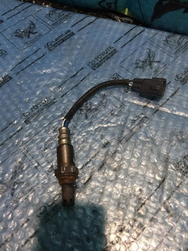 Датчик кислородный/Lambdasonde TOYOTA Land Cruiser (120)-Prado 2002-2009 8946730010