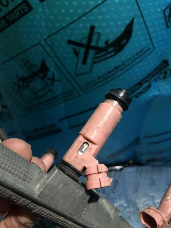 Форсунка инжекторная электрическая Lexus RX-300/330/350/400h 2003-2009 2320920030