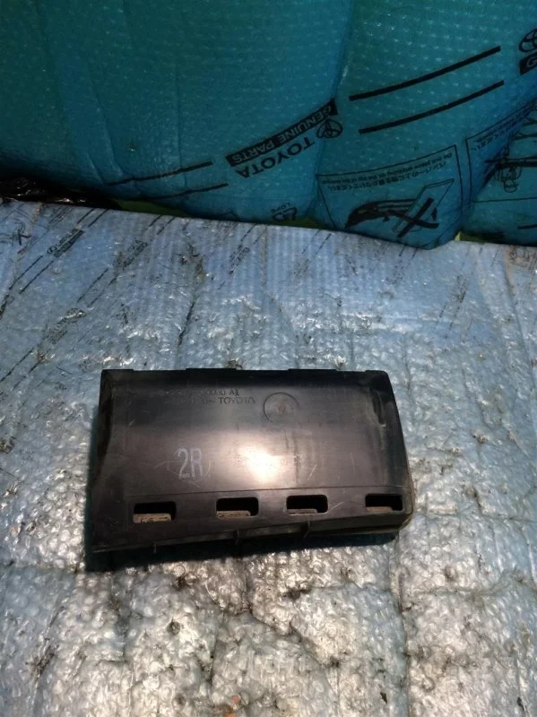 Клапан воздушный TOYOTA LAND CRUISER 200 2019 6290360060