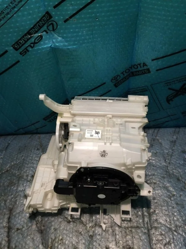Отопитель передний TOYOTA Camry V70 2018> 2020 8713047290 2