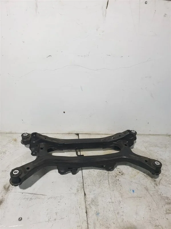 Подрамник задний TOYOTA Camry V70 2018> 2020 5120633120 2