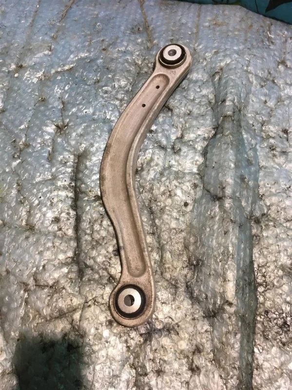 Тяга задняя поперечная MERCEDES-BENZ W213 E-Klasse 2016> 2017 A2053506103