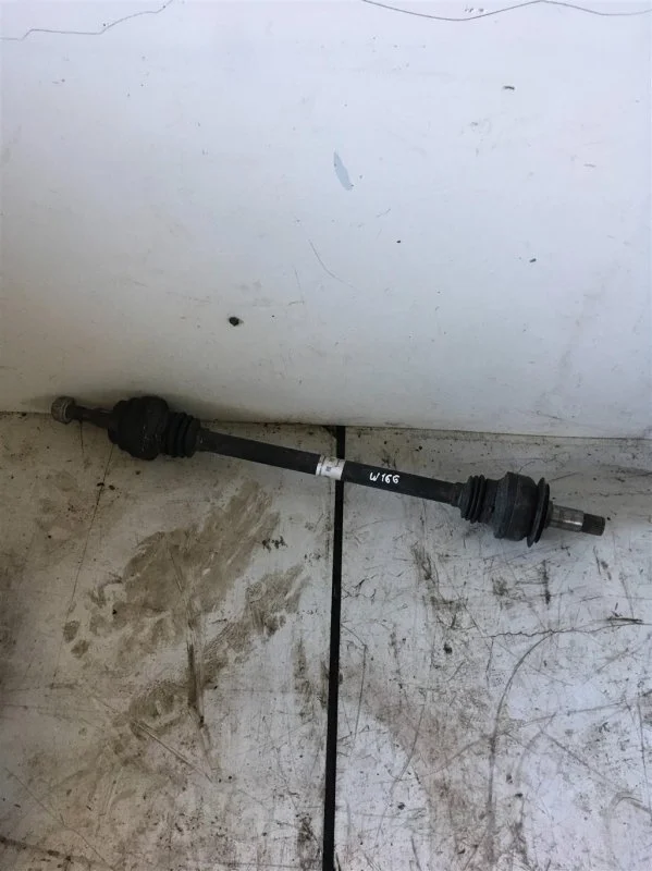 Полуось задняя Mercedes-Benz W166 M-Klasse (Ml/Gle) 2011> 2017 A1663501110