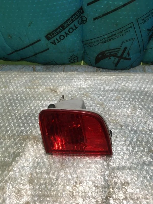 Фара противотуманная TOYOTA LAND CRUISER 200 8145760020, задняя правая