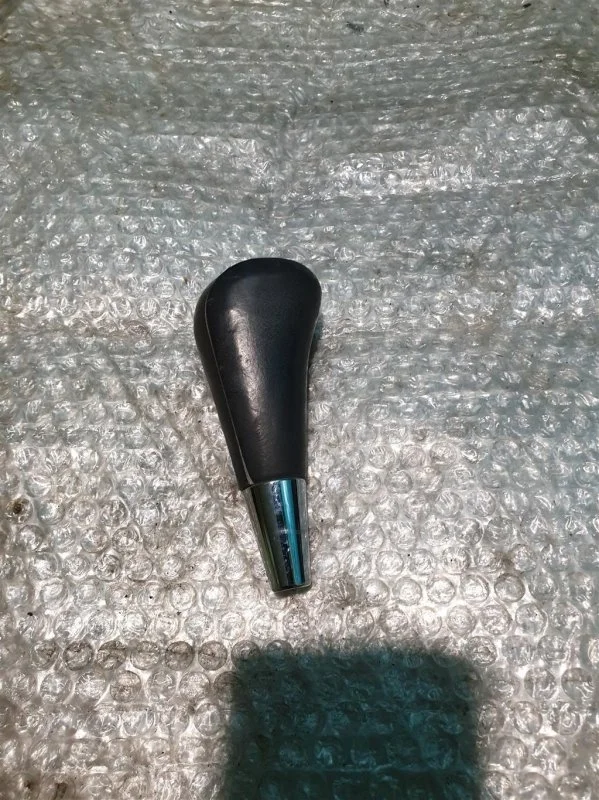 Рукоятка кулисы КПП TOYOTA RAV 4 2006-2013 3350442030B3