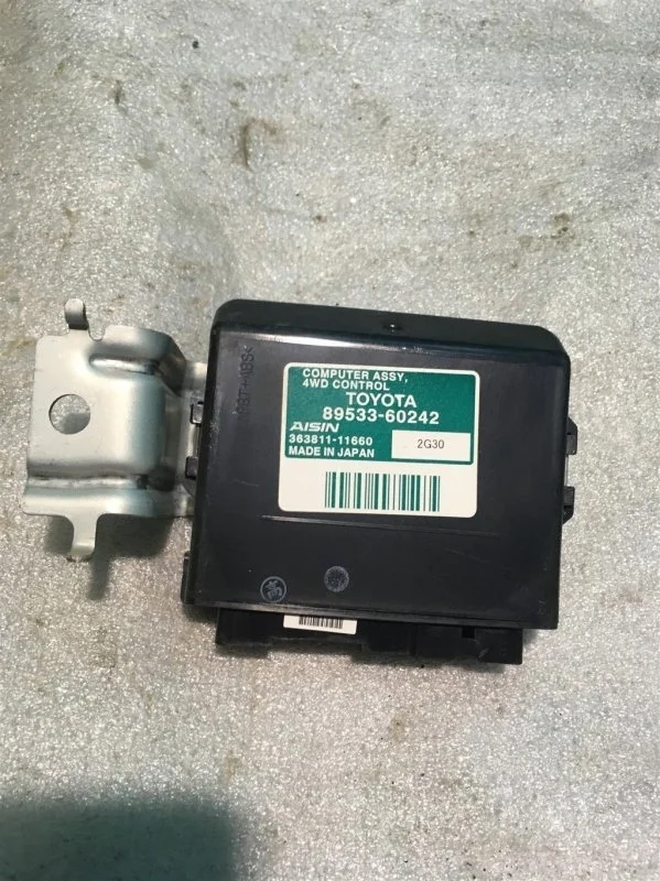 Блок управления полным приводом TOYOTA LAND CRUISER 200 2012 8953360242 22