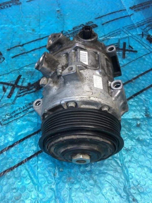 Компрессор кондиционера LEXUS RX300 2019 8831048320 8AR-FTS 2.0