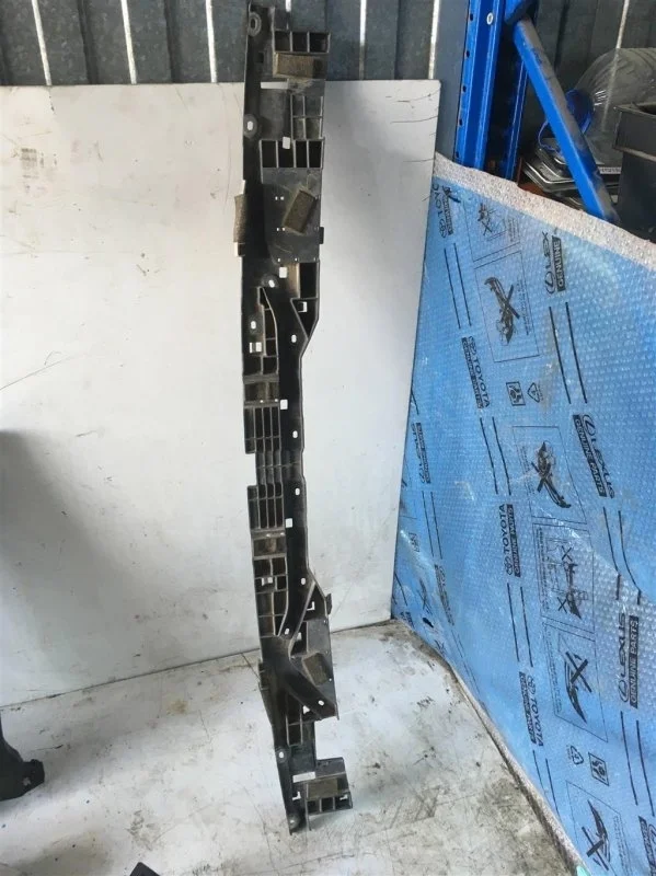 Наполнитель заднего бампера TOYOTA LAND CRUISER 200 2012 5261560080 22