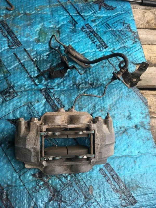 Суппорт тормозной TOYOTA Land Cruiser (150)-Prado 2009> 2014 4773060300 3, передний правый