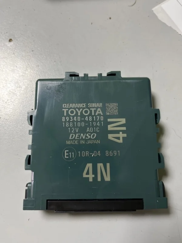 Блок управления парктроником Lexus rx200t 8934048170