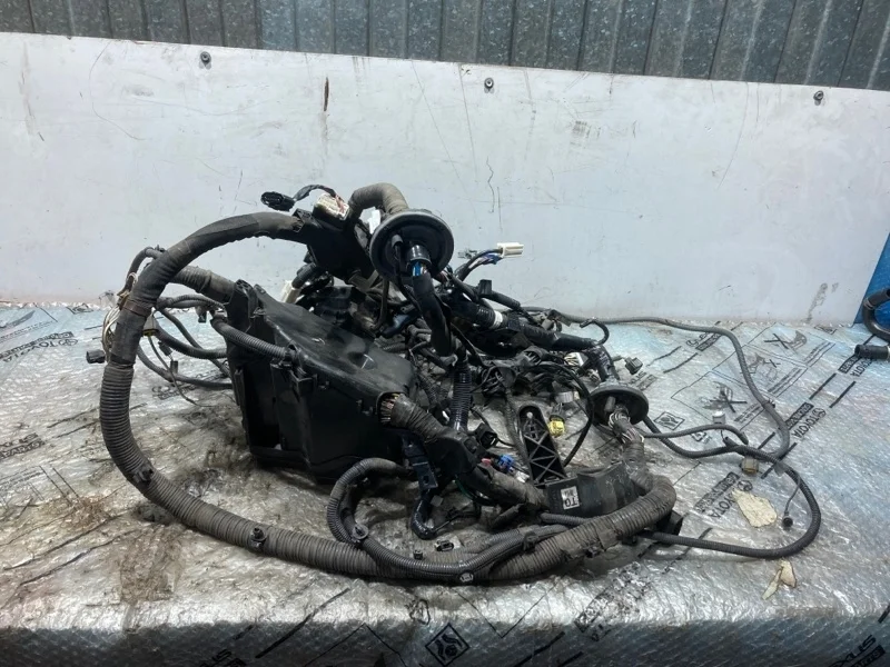 Проводка (коса) Toyota Highlander 2013 8211148T01 2GR-FE 3.5