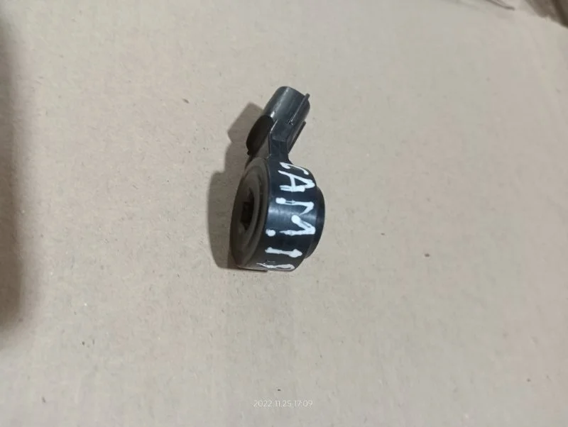 Датчик детонации Toyota Camry 2018 8961520090 V70 2GRFKS