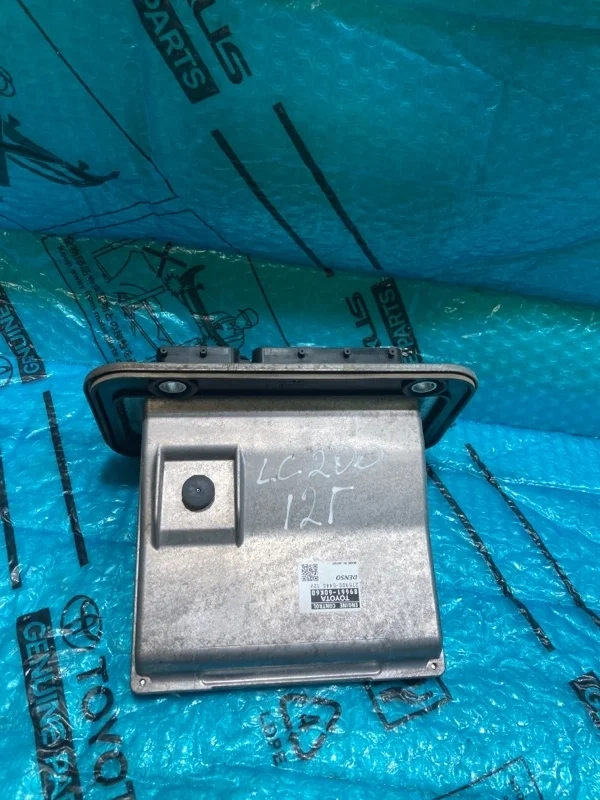 Блок управления двигателем Toyota Land Cruiser 200 2012 8966160K60 1VD-FTV 4.5