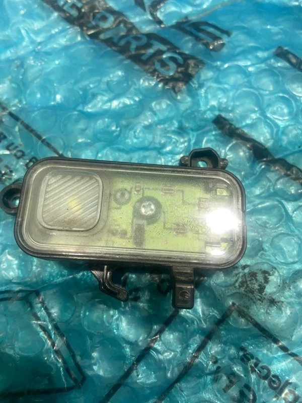 Подсветка Lexus Lx450D 2015 8791060S22 1VD-FTV 4.5, передняя левая