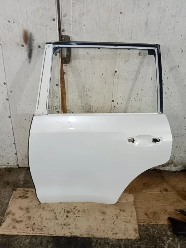 Дверь LEXUS LX450D 2015 6700460550 1VD-FTV 4.5, задняя левая