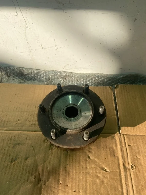 Ступица TOYOTA Land Cruiser (150)-Prado 2009> 2014 4350260201, передняя