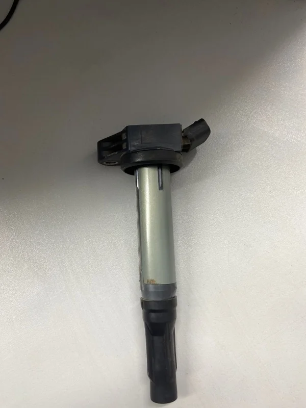 Катушка зажигания TOYOTA HIGHLANDER 2013 9091902255 2GR-FE 3.5