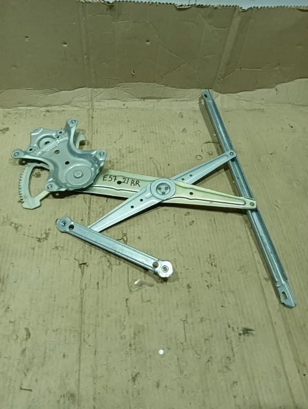 Стеклоподъемник электр. задний правый LEXUS ES 7 2021 6980178010 СЕДАН 6AR-FSE, задний правый