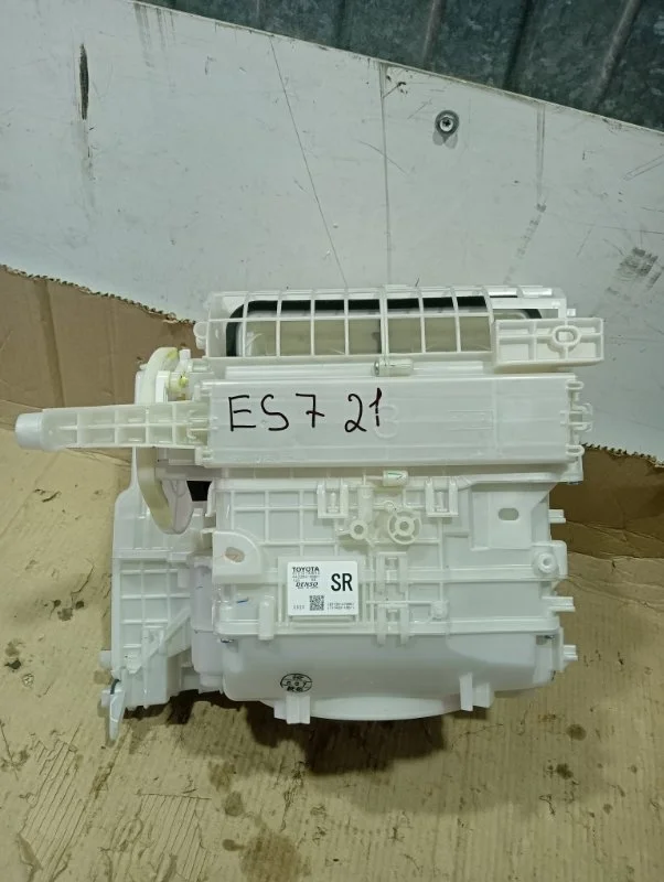 Отопитель передний LEXUS ES 7 2021 8713047290 СЕДАН 6AR-FSE