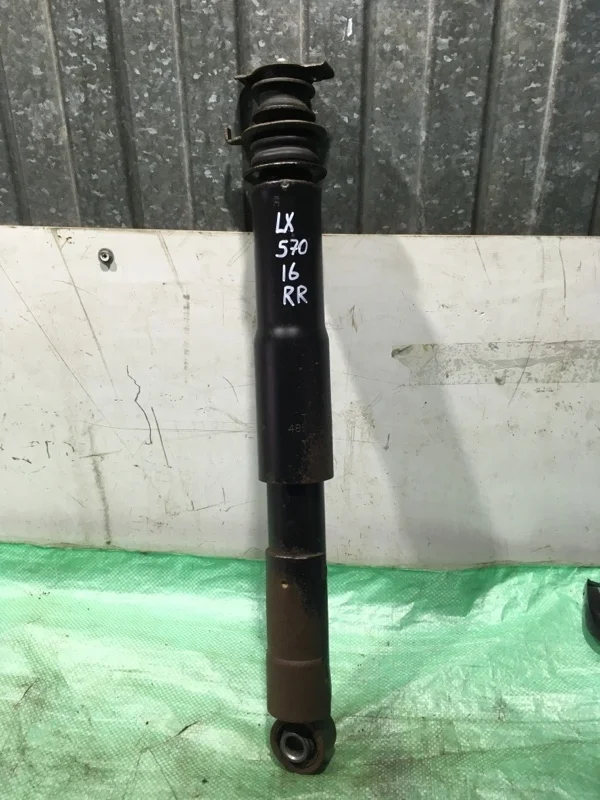 Амортизатор задний Lexus Lx570 2016 4853069425 URJ200 3UR-FE 5.7, задний