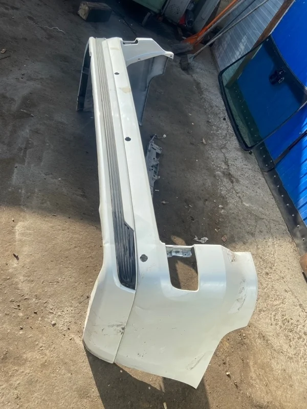 Бампер TOYOTA LAND CRUISER 200 2020 521596A929 URJ202 4.5 1VD-FTV, задний