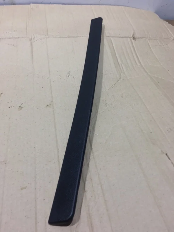 Накладка порога (внутренняя) Toyota Land Cruiser 200 2020 6791160030C0 URJ202 1VD-FTV 4.5, передняя