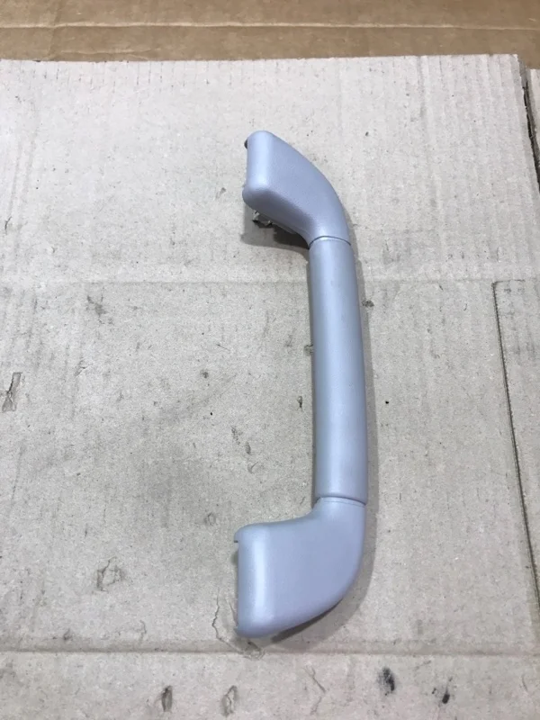 Ручка потолка TOYOTA LAND CRUISER 200 2016 7461030240B0 URJ202 1VD-FTV 4.5