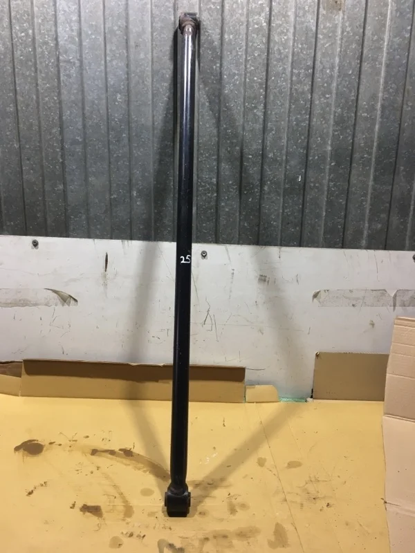 Тяга задняя поперечная Toyota Land Cruiser 200 2016 4874060150 URJ202 1VD-FTV 4.5