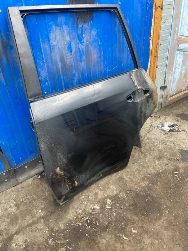 Дверь задняя левая TOYOTA LAND CRUISER 200 2015 6700460560 URJ202 4.5 1VD-FTV, задняя левая