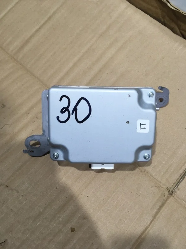 Инвертор TOYOTA Land Cruiser 2018 8621060151 URJ202 4.5 1VD-FTV