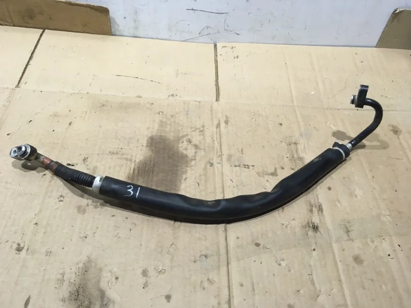 Трубка кондиционера LEXUS LX570 2011 8871160810 URJ200 3UR-FE 5.7